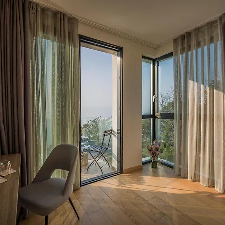 Otel Vinci Sirmione