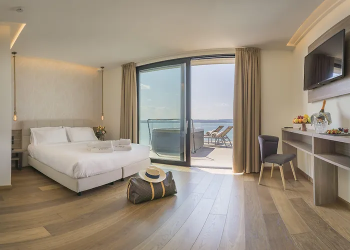 Vinci Hotel Sirmione