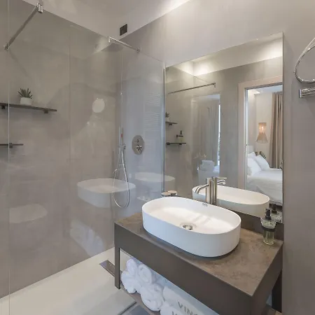 Hotel Vinci 4*