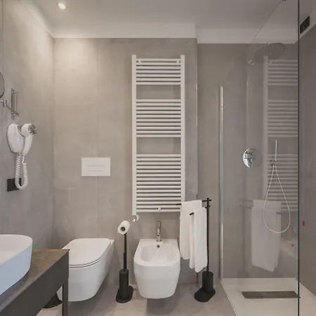 Hotel Vinci 4*